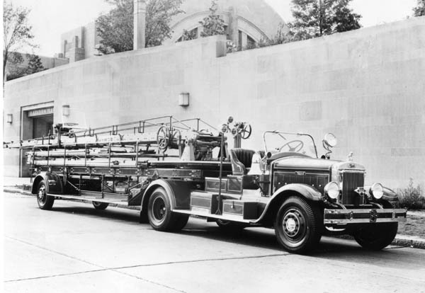 Ahrens Fox J-5-4 Pumper